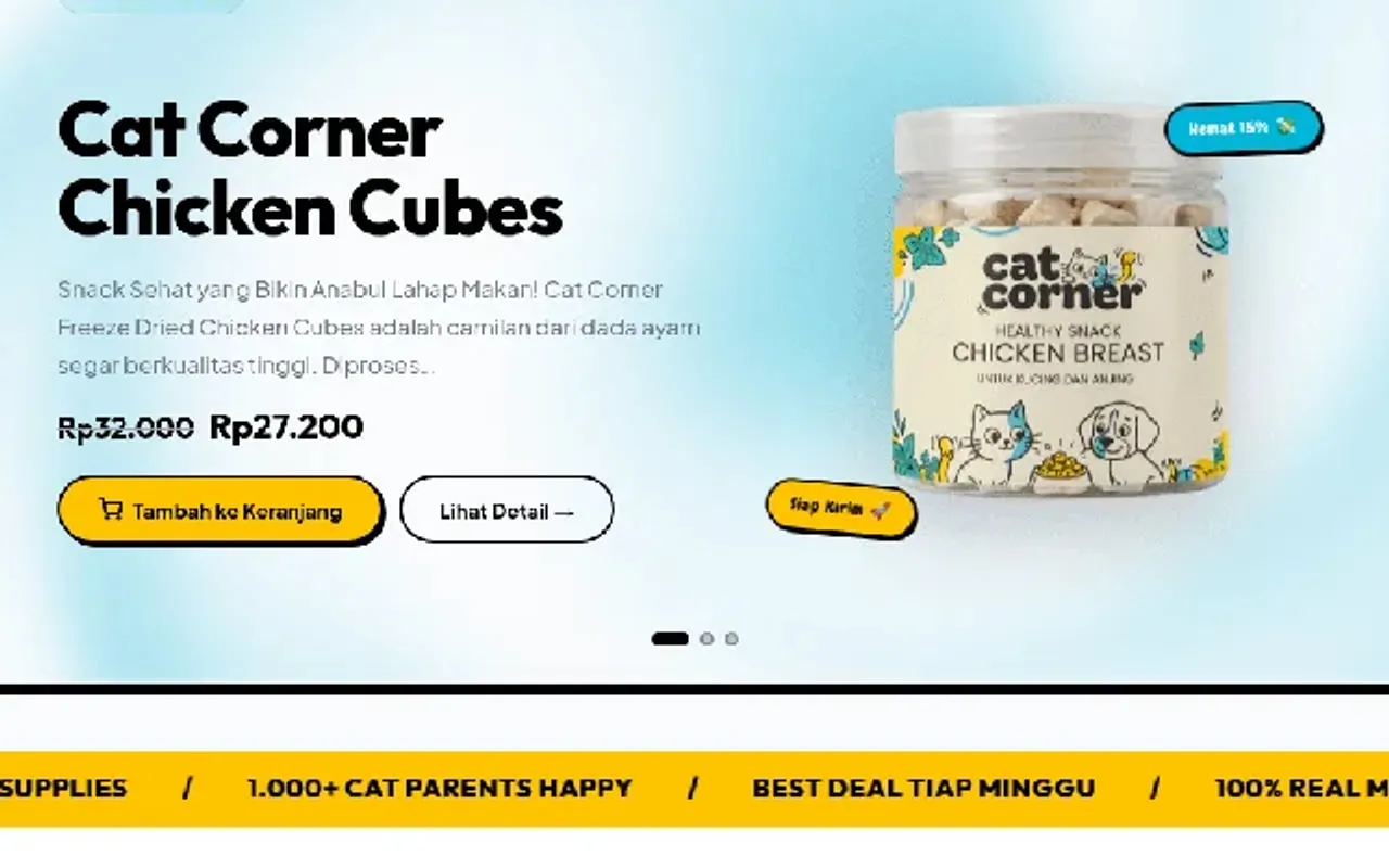 Kartu produk di catcorner.id: Cat Corner Chicken Cubes, harga Rp32.000 dicoret jadi Rp27.200, tombol tambah ke keranjang